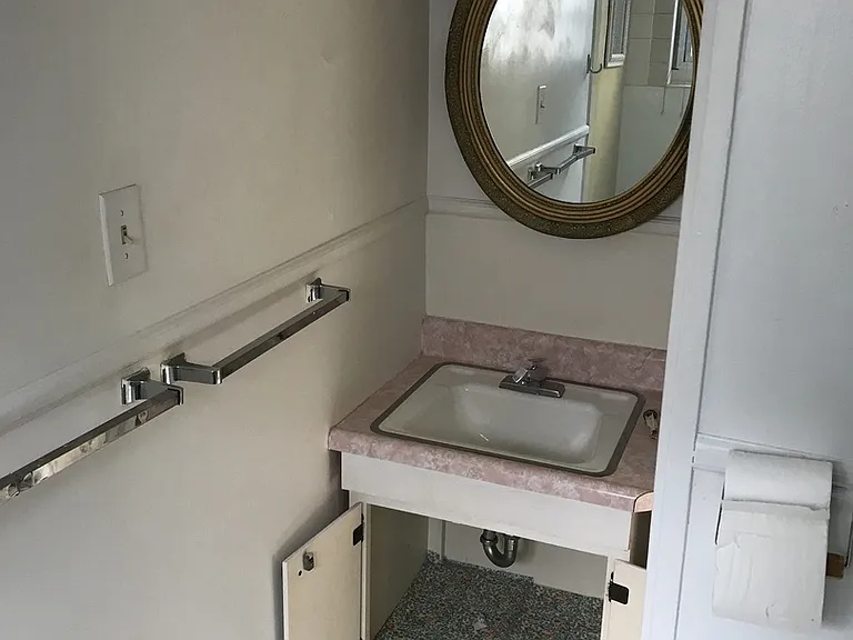 10 Livingston St — Photo 7