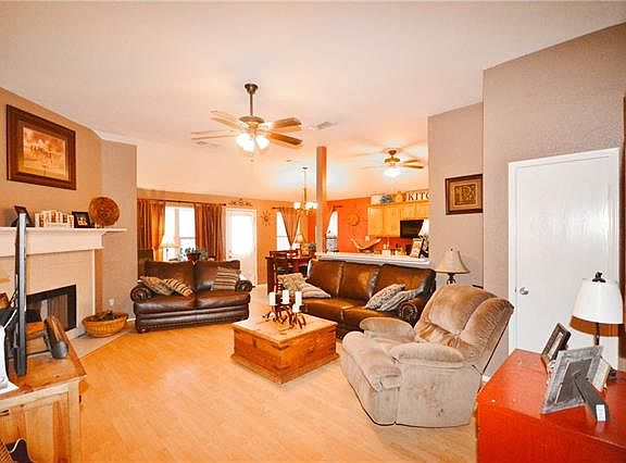 2nd image of 1571 Wildflower Dr