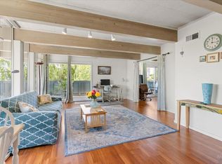 290 Via Casitas APT 201, Kentfield, CA