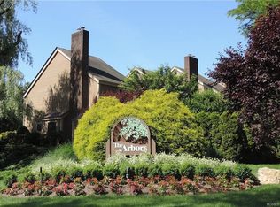 109 Brush Hollow Close, Rye Brook, NY 10573