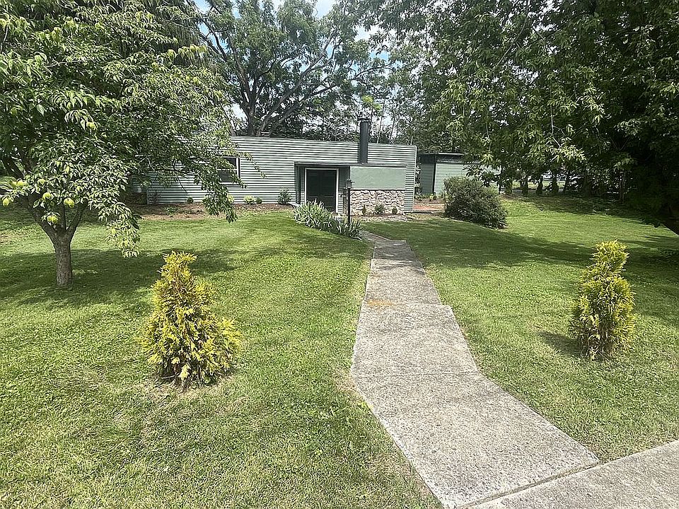 1st image of 273 McKnight St