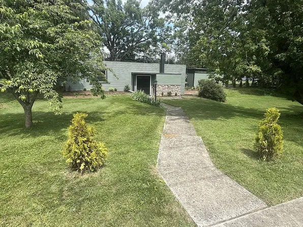 273 McKnight St, Carlisle, PA 17013