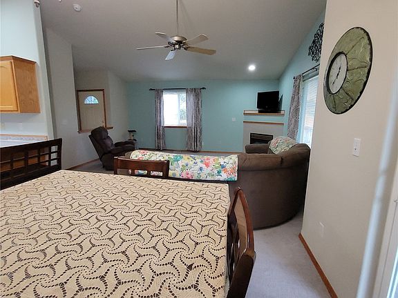 4th image of 9206 45th Drive NE