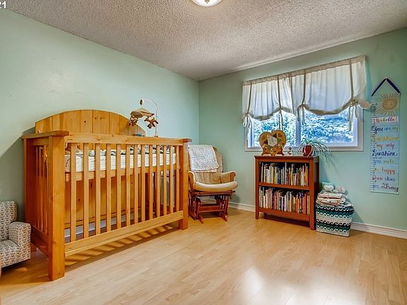5th image of 3308 NE 134th Ave