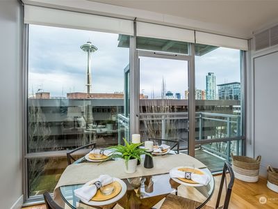 2911 2nd Avenue #714, Seattle, WA, 98121
