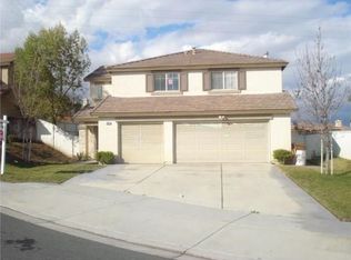 1585 Orquesta Ct, Colton, CA 92324
