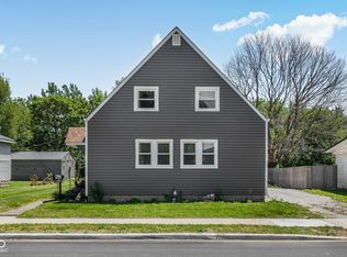421 S East St, Tipton, IN 46072