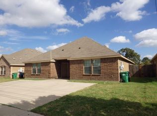 1212 Mulkey Ln, Denton, TX 76209
