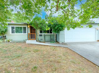 84 Debmar Ln, Cloverdale, CA 95425