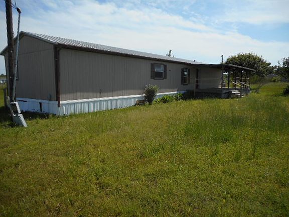 3rd image of 2508 Birch Ln