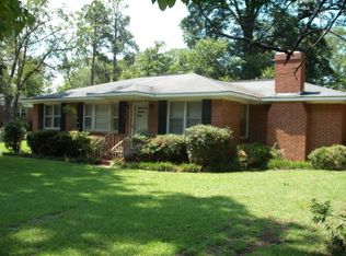 422 W Main St, Swainsboro, GA 30401