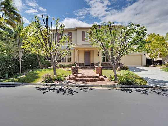 3rd image of 7465 Aberdeen Ct