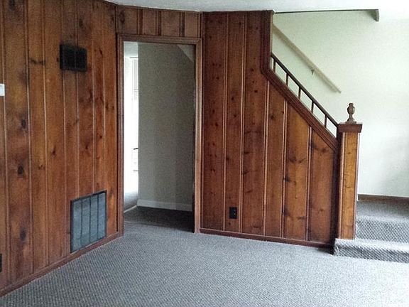 2nd image of 1703 Clayben Dr