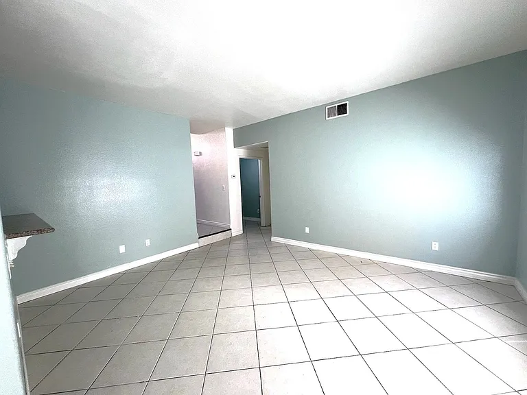 16547 War Cloud Dr — Photo 9