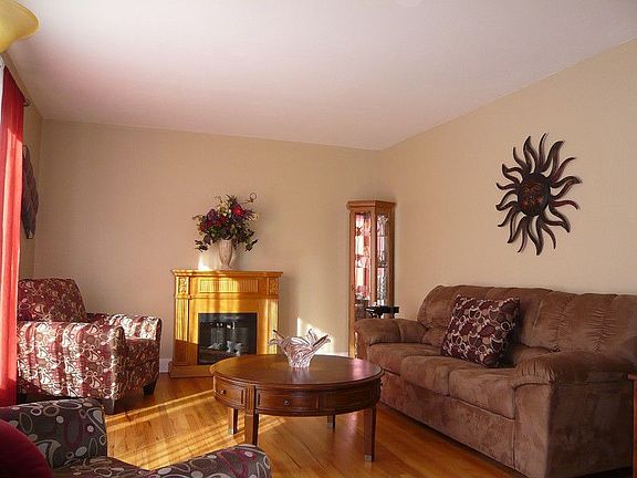 5th image of 10935 Kingsmere Dr