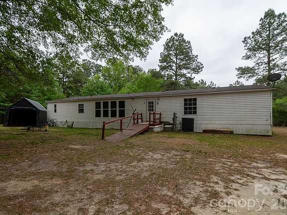 4th image of 3133 Magnolia Rd