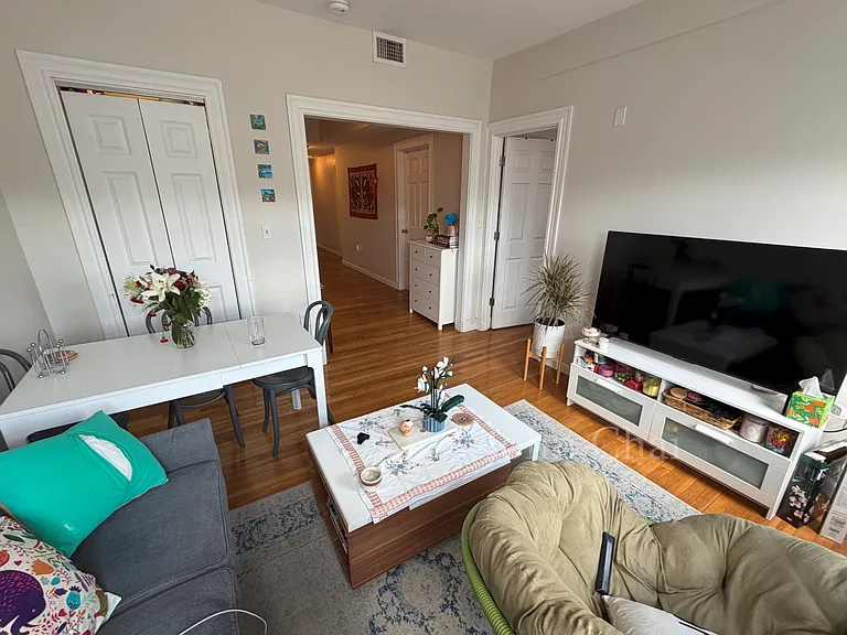 1932 Beacon St #4 — Photo 8