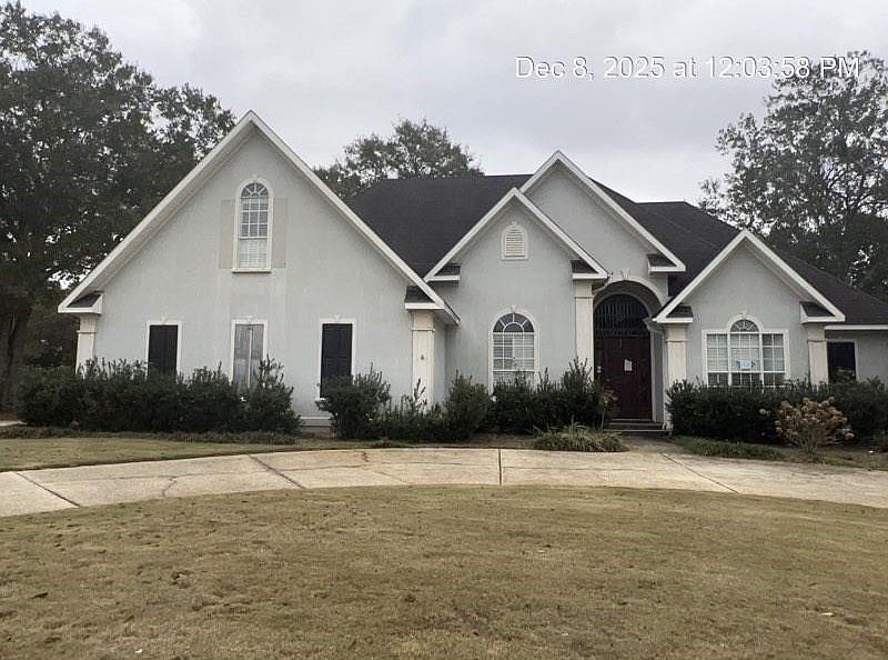 1st image of 1145 Dominion Dr E