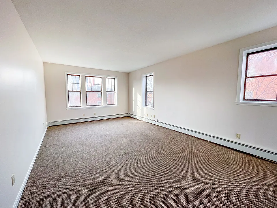 26 Congress St / Luca Investments LLC