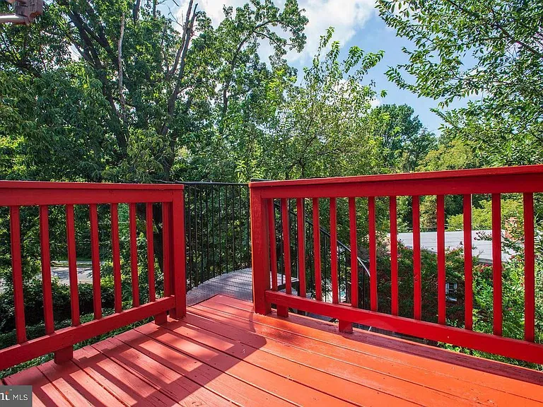515 Oakwood St SE #2 — Photo 5