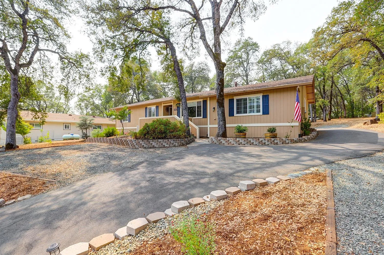 12740 Lake Wildwood Dr photo 1