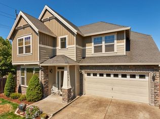 2605 Roger Smith Dr, Newberg, OR 97132
