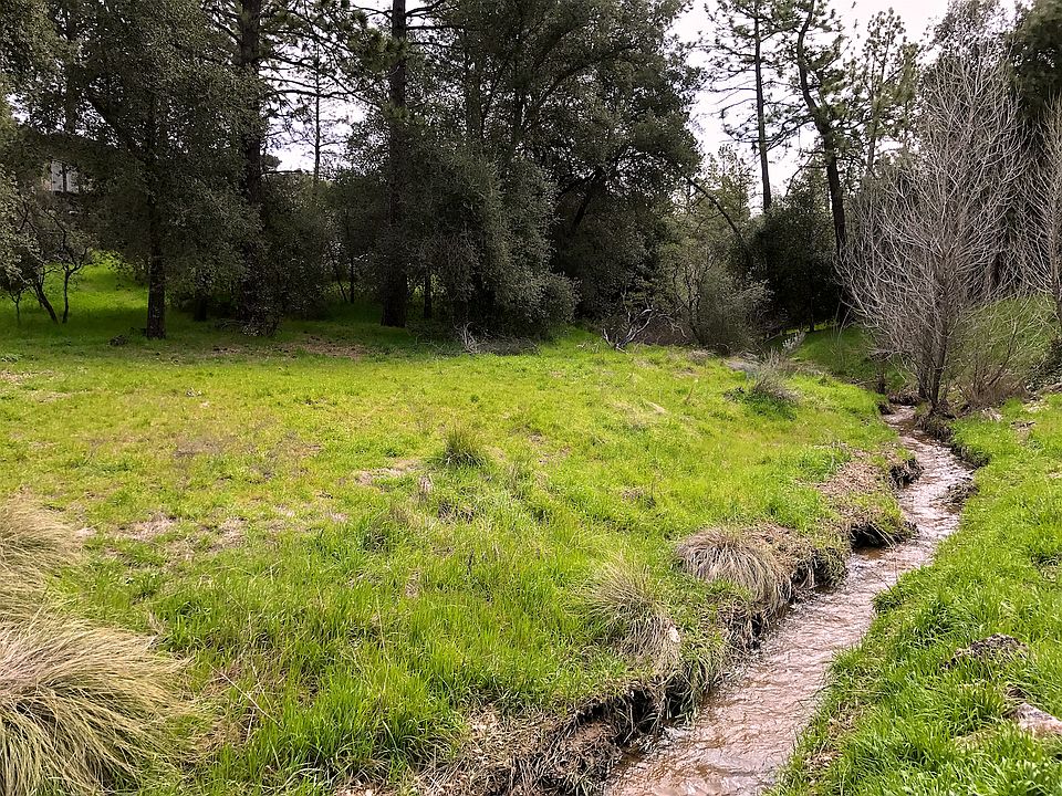1st image of 28935 Deer Creek Trl
