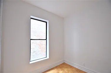 Rented by CITY SKYLINE REALTY INC