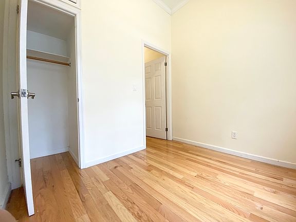 5th image of 235 E 27th St #1F