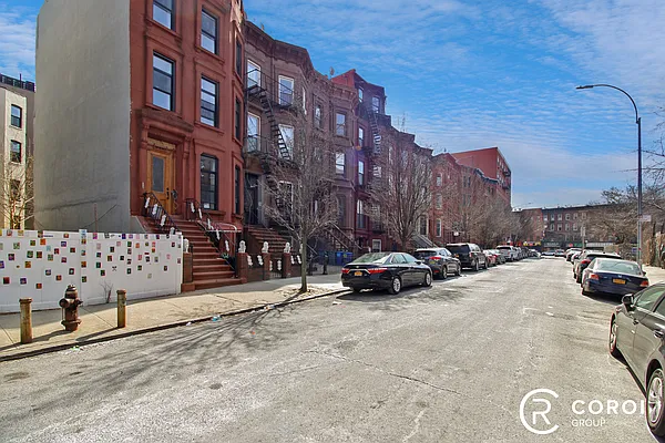 Rented by Coroi Corp | media 2