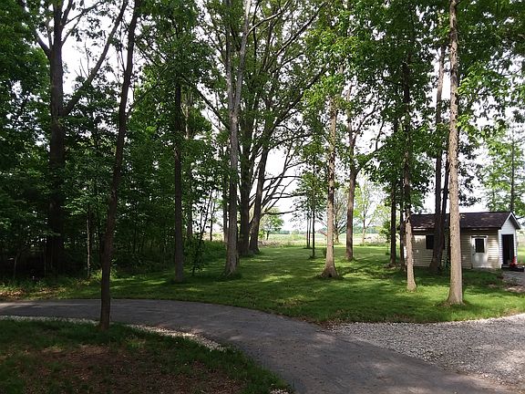 2nd image of 3252 State Route 219