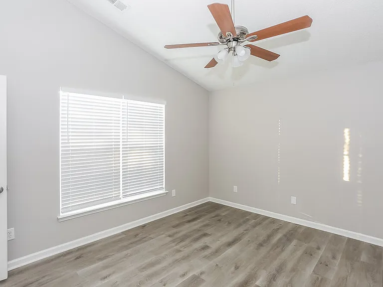 5227 Moonlight Trl SW — Photo 8