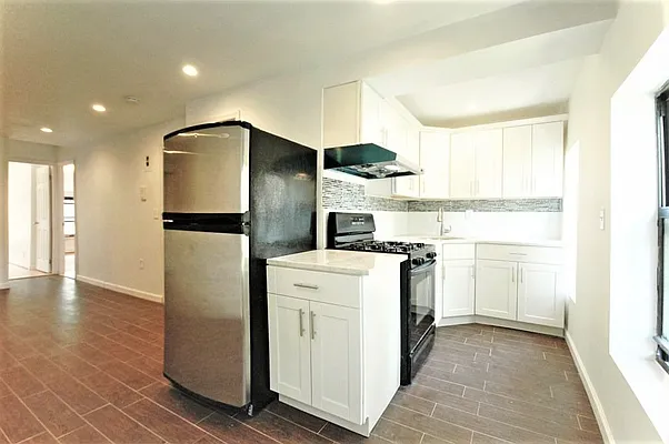 Rented by Virtual Real Estate | media 7