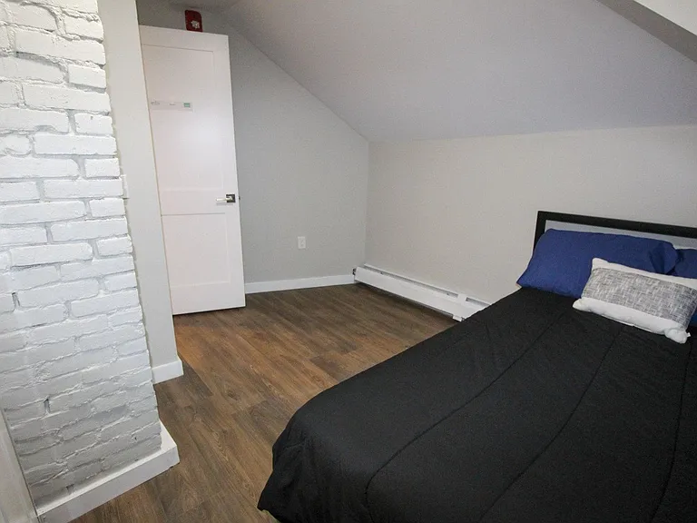 522 Stewart Ave — Photo 245