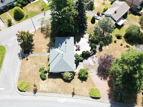 5th image of 3294 Henderson Rd