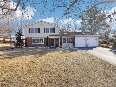 52 Brookfield Lane, South Setauket, NY, 11720