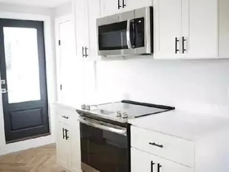 1106 Pickens Ave #B — Photo 5
