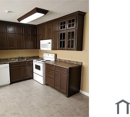 4th image of 4006 Zapata St