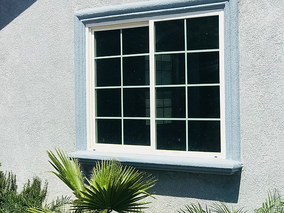 3rd image of 6613 Cherimoya Ave