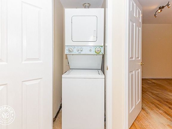 4th image of 277 Classon Ave #4C