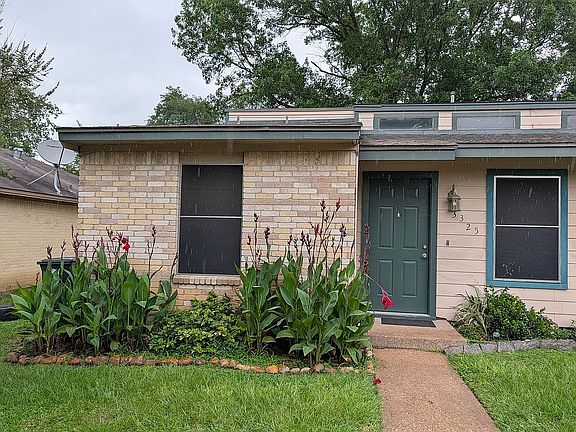 2nd image of 3725 Bluestem Cir