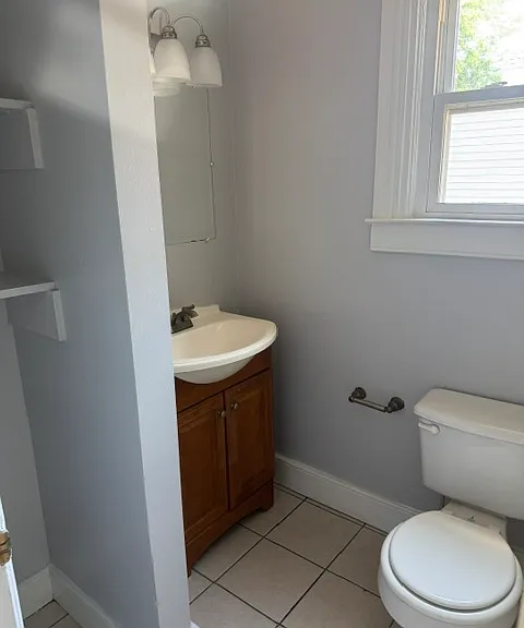 2225 Venable St — Photo 9