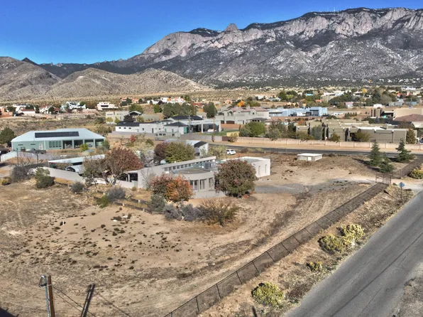 10201 Modesto Ave NE, Albuquerque, NM 87122