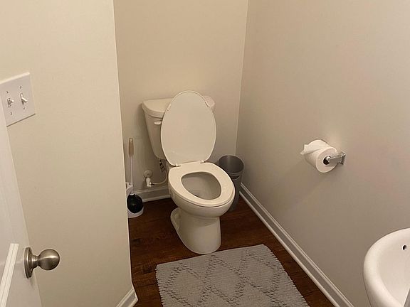3rd image of 9064 Bradstreet Commons Way