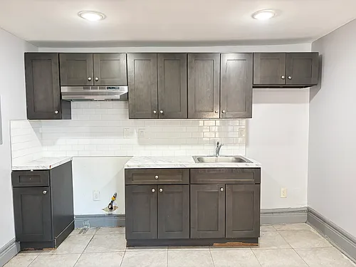 47 Baldwin Ave Photo 1