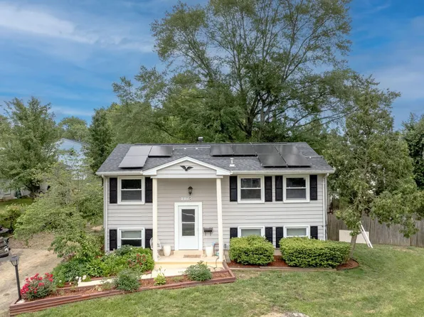 4625 Kenwood Dr, Woodbridge, VA 22193