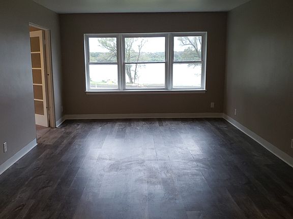 2nd image of 738 River Dr APT 5