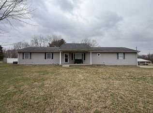 809 NW 16th St, Washington, IN 47501