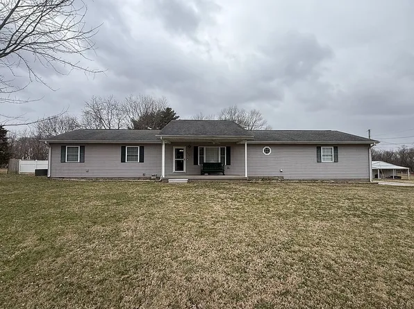 809 NW 16th St, Washington, IN 47501