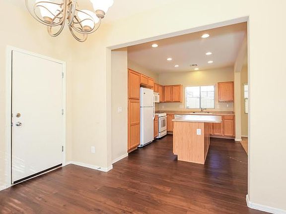 4th image of 14174 W Country Gables Dr
